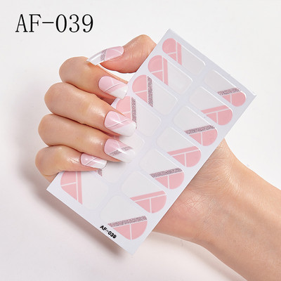 Teljes fedésű körömdíszítő matricák Polírozott csúszka vonal geometria Tervezett dekoráció Öntapadó matricák Kreatív INS paszta a körmökre