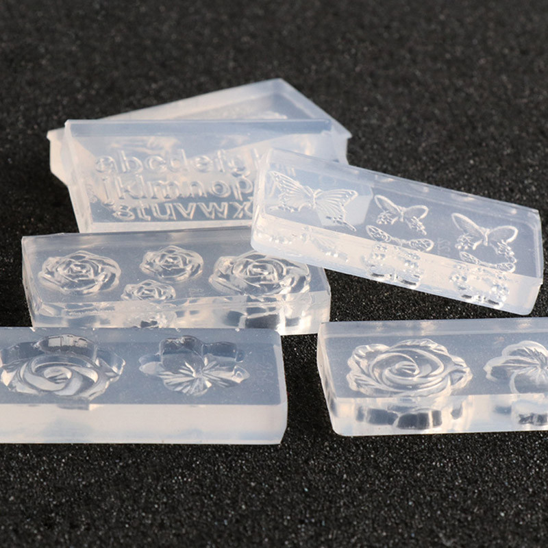 1 db 3D szilikon körömfaragó forma virágok levél pillangó forma bélyegző sablon körmös stencilek barkácsolás manikűr körömdíszítő eszközök