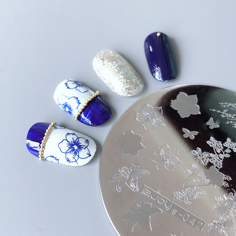 1 vnt lapų gėlių juostelių štampavimo plokštelės 5,5 cm gėlių / drugelių / lapų spausdinimo nagų antspaudų šablonai nerūdijančio plieno plokštelės trafaretas