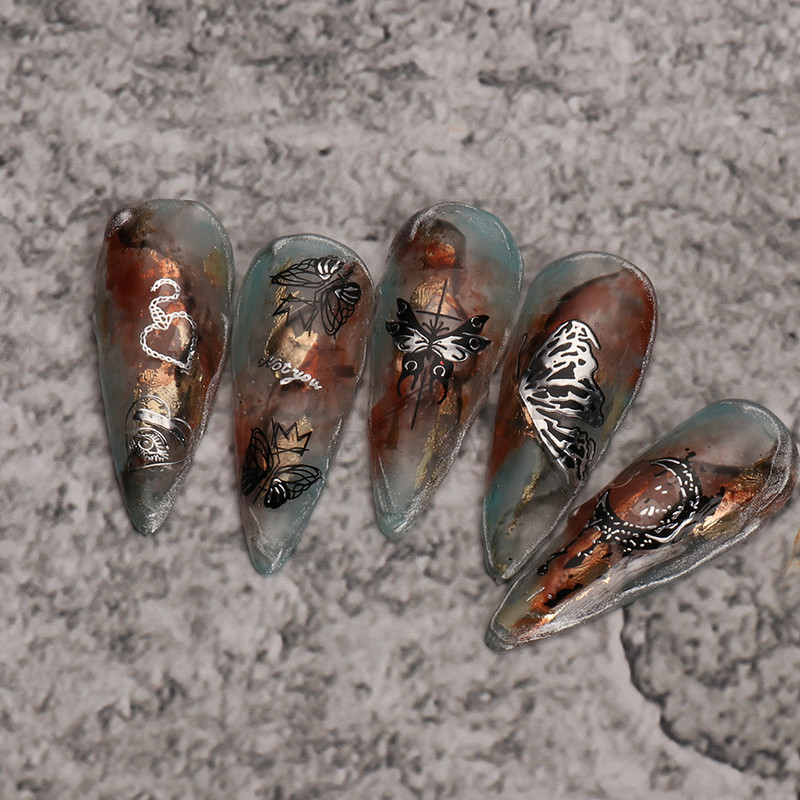 3D fémes ezüst köröm matricák pillangó tinta hold szív csúszkák bűbájok zár sötét fekete fóliák köröm dekor ékszer kiegészítő SASW