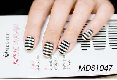 16 Tips Körömlakk csíkok Barkácsolás Vízálló körömpakolások Rajzfilmek Leopárd körömmatricák tapasz nőknek Valentin napi manikűr