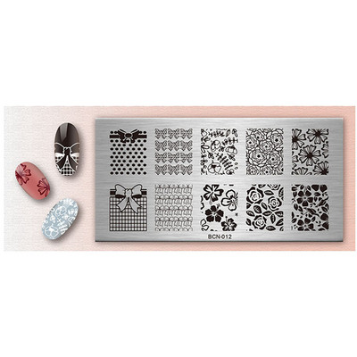 1db Pávatoll körömdíszítő bélyegző lemez Bagoly pillangó kép festés köröm stencil sablonok manikűr körömbélyegző eszközök