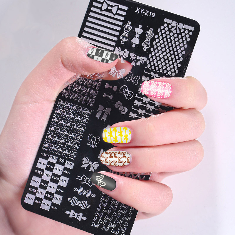 2022 újévi tigris bőrbélyegző barkács sablon manikűr Cheetah Snake Spot Stencil Stripe Coffee Art Print Köröm bélyegző eszköz XYZ32