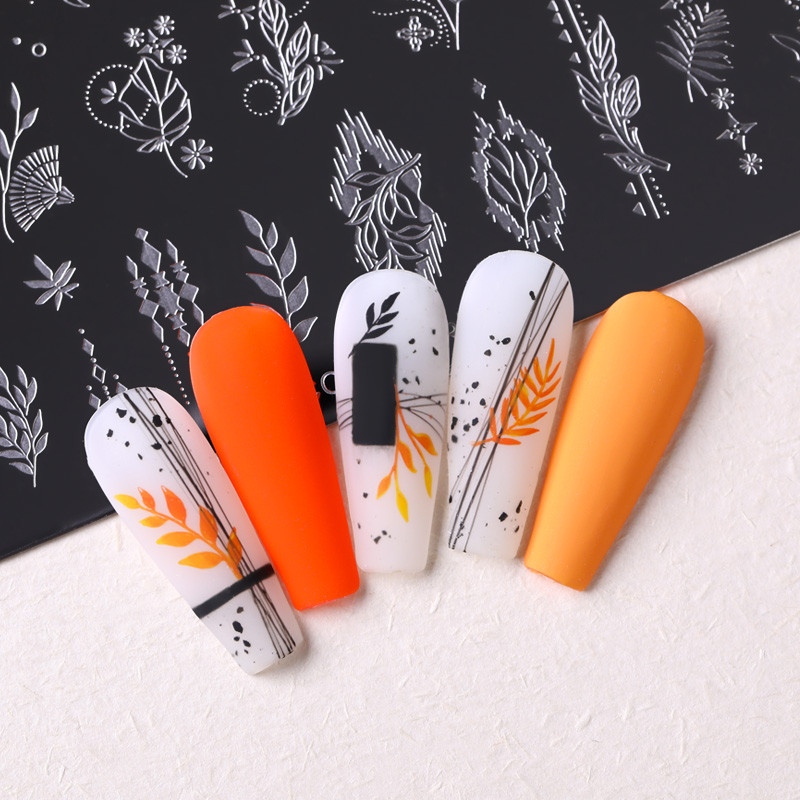 NICOLE NAPLÓ Etnikai stílusú Levelek Tervezés Bélyegzőlemezek Tömör vonalak Pontok Köröm bélyegzősablonok Virágnyomtatás Stencileszközök