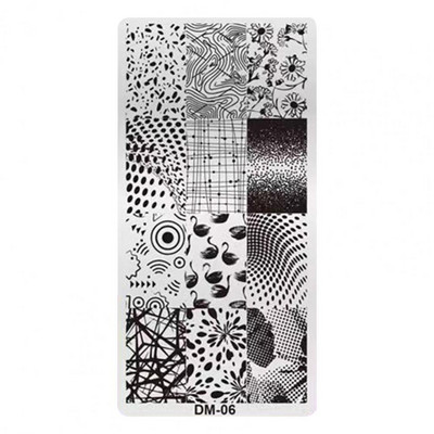 Finom kidolgozású Könnyű, gyönyörű mintás barkácsolású körömbélyegző lemezek nők számára