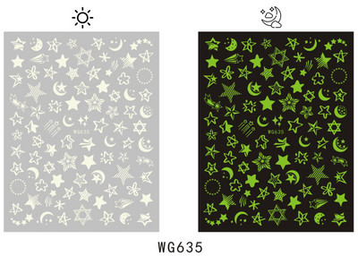 3D geometriai körömmatricák arany háromszög négyzet alakú kerek szív alakú öntapadó csúszkák körmökhöz újévi körömdizájn