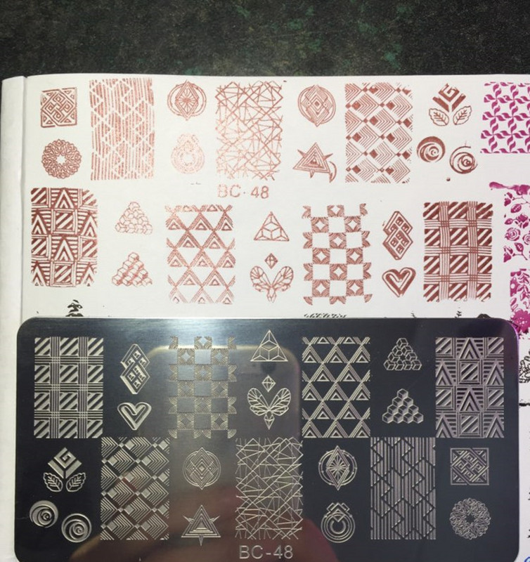 Geometria téglalap bélyegzősablon virág geometriai mintás manikűr körömdíszítő bélyegző képtábla