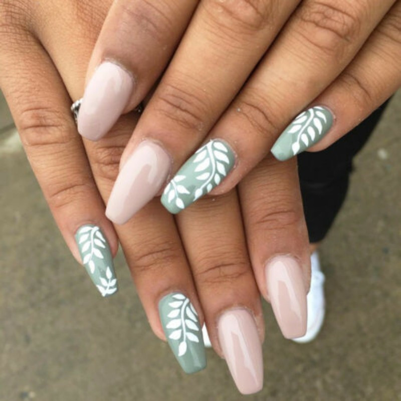 Πλάκα εκτύπωσης νυχιών Πρότυπο εικόνας φύλλου λουλουδιών Lace Flower Cat Geometric Animal Template Nail Art Seal DIY Nail Art Template