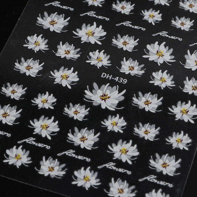 3D küünekleebised valged lilled karikakrad lilled Lehed kleebised elegantsed küünekleebised kleepuvad liugurid võlusid maniküüri kaunistused TRDH439