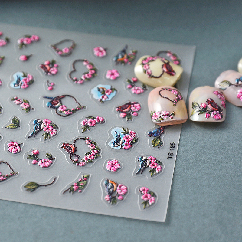 Цветна линия Сърце 5D стикери за нокти Задно лепило Стикери за нокти Дизайни Плъзгач Монограмни стикери