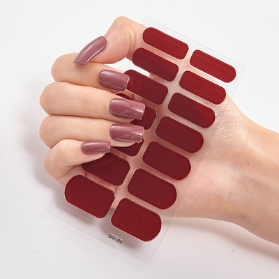 Mustrilised küüned loomingulise küünelakiga fooliumiga küünekleebiste 2020. aasta täielik ilu küüned kunsti kaunistus küünekleebiste disainer