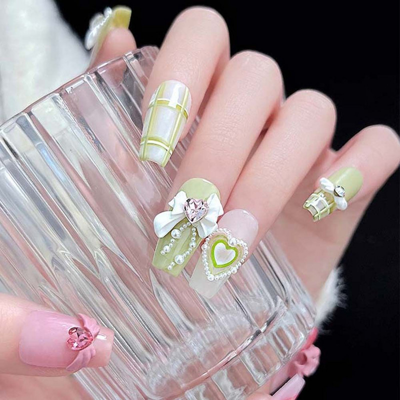 Silikoonvorm 3D Küünekleebis Maniküüri Tööriistad Küünte kaunistus Küünte vorm Silikoonküünte šabloon Silikoonist nikerdatud vorm