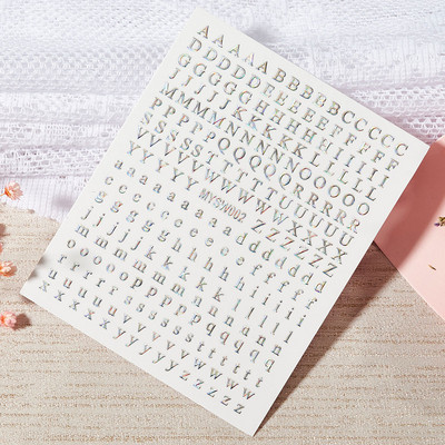 1 tk/12 tk Tähestikuline küünte kleebis 26 Inglise tähestiku 3D küünekleebis Laser-süda väikese kirjaga küünte tätoveeringud DIY kleebis