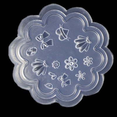 Красива силиконова форма за гравиране на нокти 3D Bow Love Heart Shape Mold Плоча за щамповане Шаблон за нокти Направи си сам инструмент за нокти