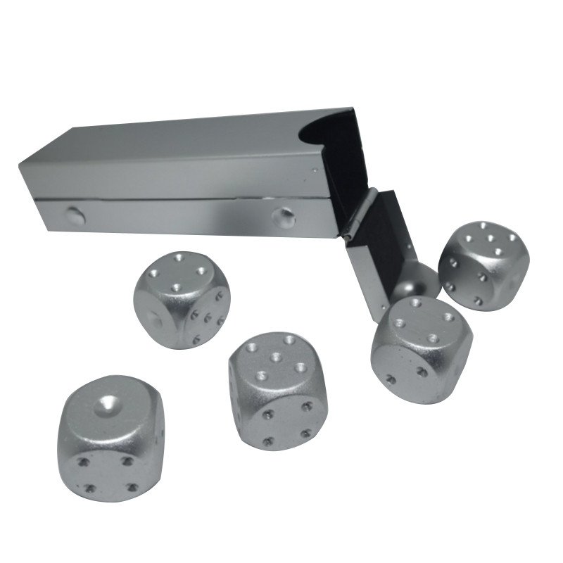 Ledo kubelių kibiras Daugkartinio naudojimo Laikyti vyną Atšaldyti Pokerio vakarėlio kauliukų priedai Aliuminio lydinio metalo kauliukai Viskio kauliukų akmenukai