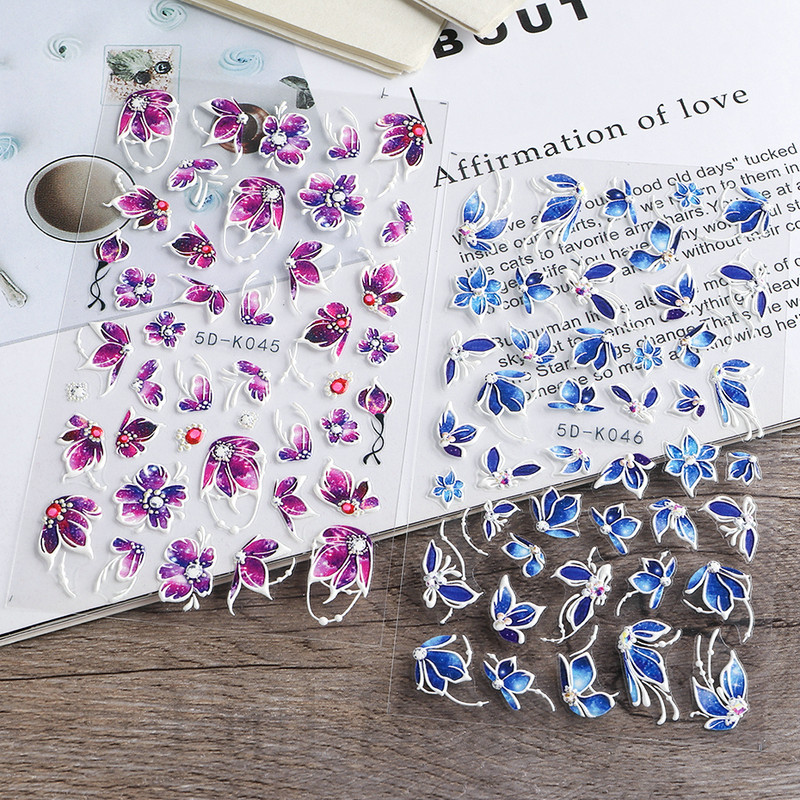 5D лилави цветя Стикери Стикери за изкуство за нокти Релефен дизайн на цветя Лепило Акрилни плъзгачи за нокти Декорации Маникюр TR5D-K045
