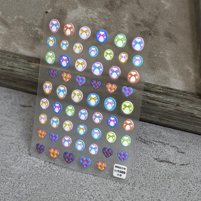 Kiváló minőségű aranyos szerelem csillag virág 5D csúszkák körmökhöz Rajzfilm Bear Ragasztó körömdíszítés matrica tippek Kiegészítők