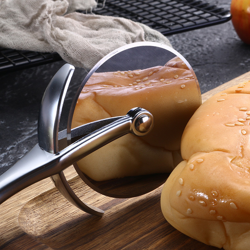 Picos pjaustytuvas nerūdijančio plieno picos peilis pyragas Duonos pyragai apvalus peilis pjaustyklė Picos įrankis Picos ratukai kepimo įrankis