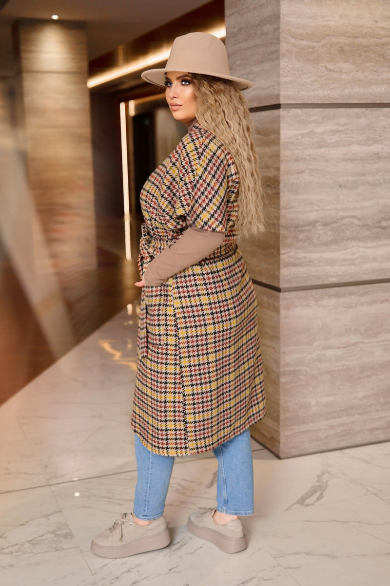 Елек от туид с колан