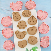 8 tk/komplekt Armsad küpsiselõikurid Plastikust 3D multifilm Vajutatav küpsisevorm Küpsisetempel Köök Küpsetamine Kondiitritooted Küpsetusnõud Tööriistad