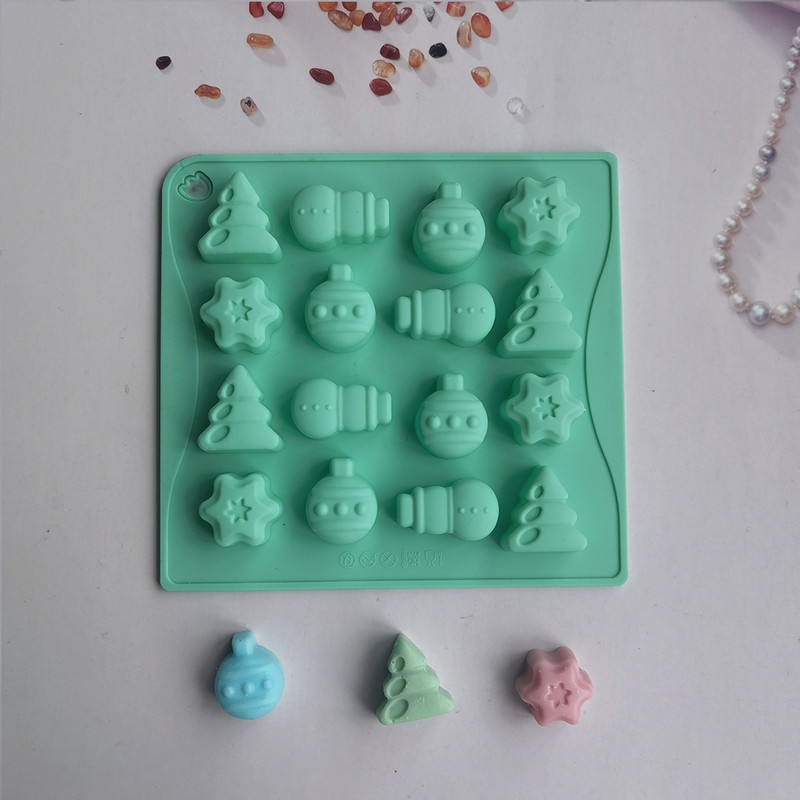 16 süvend šokolaadi želee vorm Lumememm jõulupuu sukad kellukesi šokolaadi Peokoogi kaunistamise tööriistad DIY silikoonvorm G