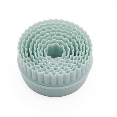 Kahepoolsed ümmargused küpsiselõikurid Küpsiselõikurid Plastikust küpsisepressid kurvilise servaga Fondant-lõikurid küpsisetööriistad 0857