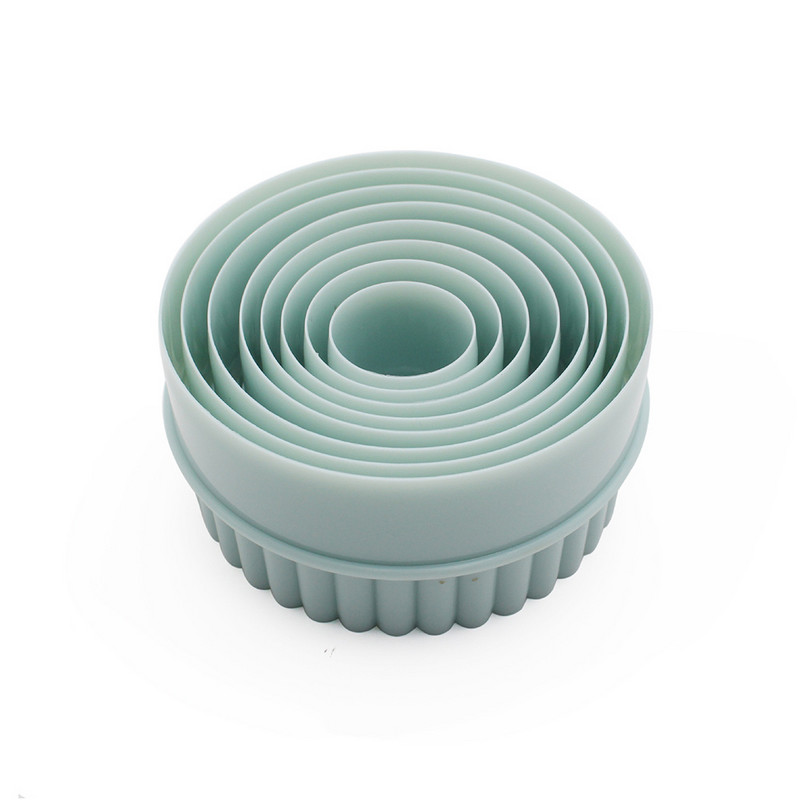 Kahepoolsed ümmargused küpsiselõikurid Küpsiselõikurid Plastikust küpsisepressid kurvilise servaga Fondant-lõikurid küpsisetööriistad 0857