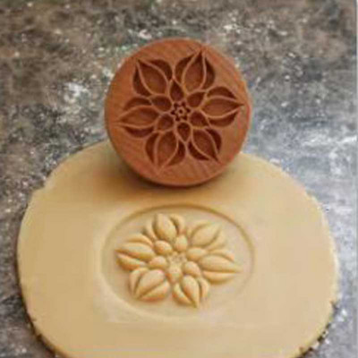 Ștampila din lemn pentru prăjituri Ștampile pentru prăjituri Presă Cone de pin Forme pentru copt pentru păsări Turtă dulce 3D Taietor de relief pentru prăjituri Gadget pentru panificație