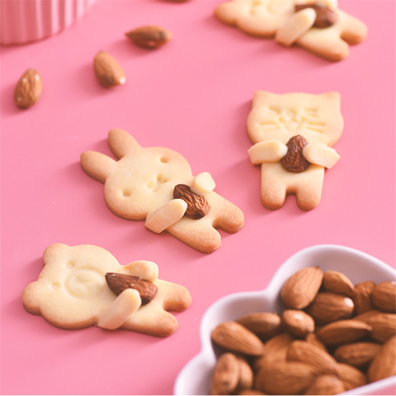 Χαριτωμένο ζωικό μπισκότο μούχλα αρκουδάκι κουνέλι γάτα χοίρου σε σχήμα μπισκότων κόφτης σφραγίδα 3D Hug Nut Fondant κέικ Εργαλεία διακόσμησης Σκεύη ψησίματος κουζίνας