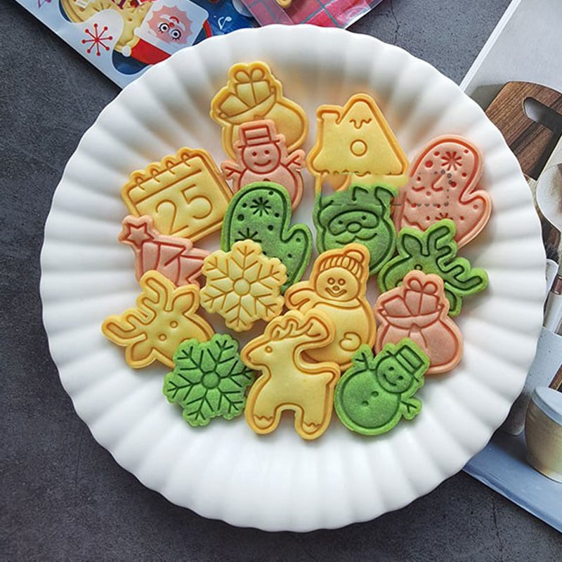 4 tk/komplekt plastist küpsiste küpsetusvormid jõuluküpsise küpsise koogivormi komplekt koogi kaunistamiseks.