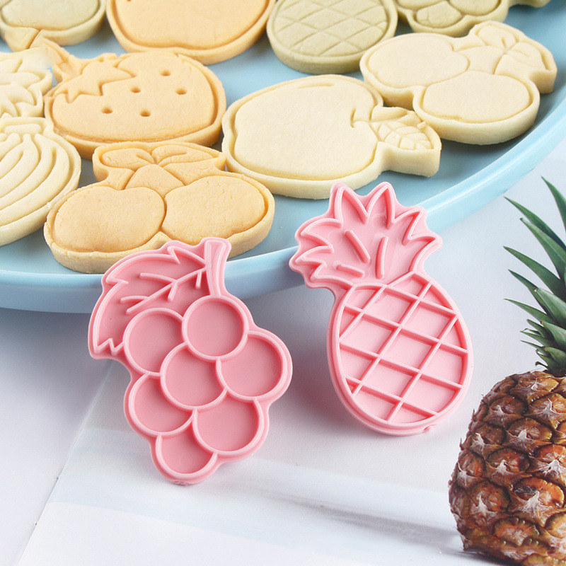 8 tk joonisfilmi puuviljaküpsise reljeefvorm 3D glasuuriga plastmassist küpsisepressi vorm maasika virsiku küpsiselõikuri koogivorm