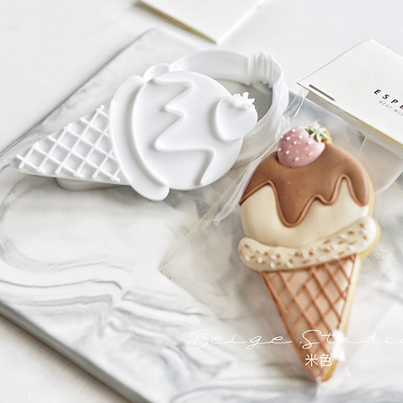 Lastepäeva küpsiselõikur maasikapudel Jäätise kuju Kujutatud küpsisevormid Fondant koogi kaunistamiseks tööriistad Sugarcraft