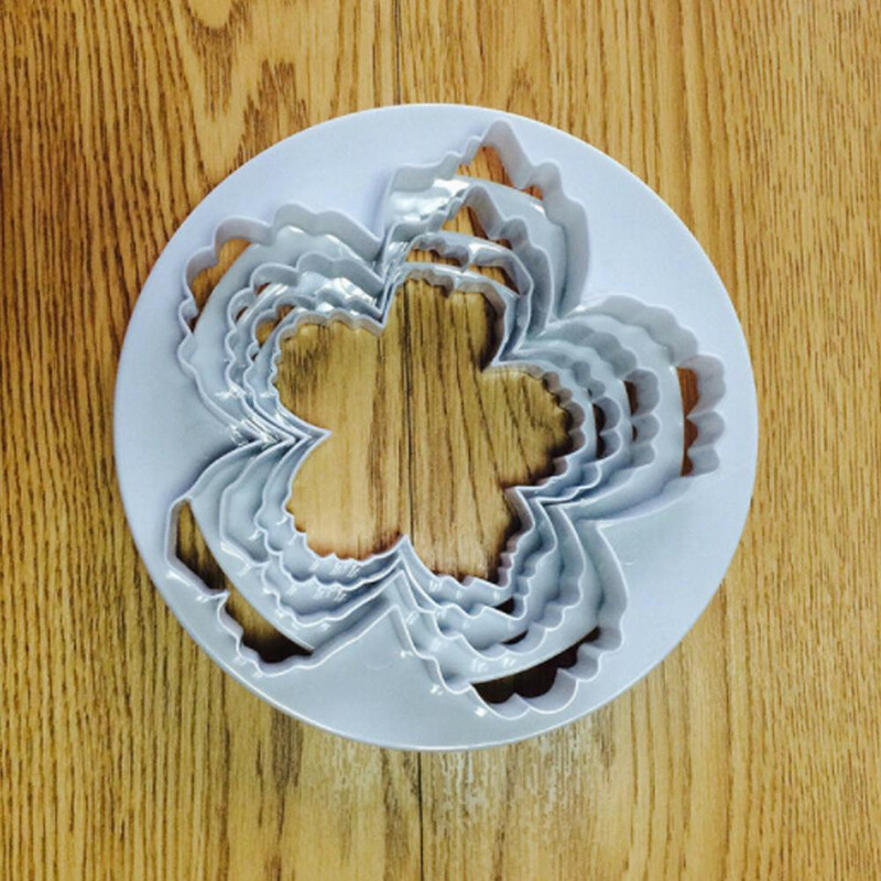 Νέα 4 τμχ Φόρμα Μαχαίρι για Κέικ Παιώνια Πλαστική Πάστα Κόφτης Φόρμα Κέικ Φοντάν κουζίνας Gumpaste Σετ Διακόσμησης Εργαλεία Εργαλεία ψησίματος Y5O3