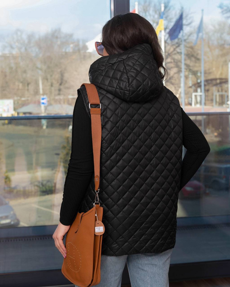 Елек с качулка