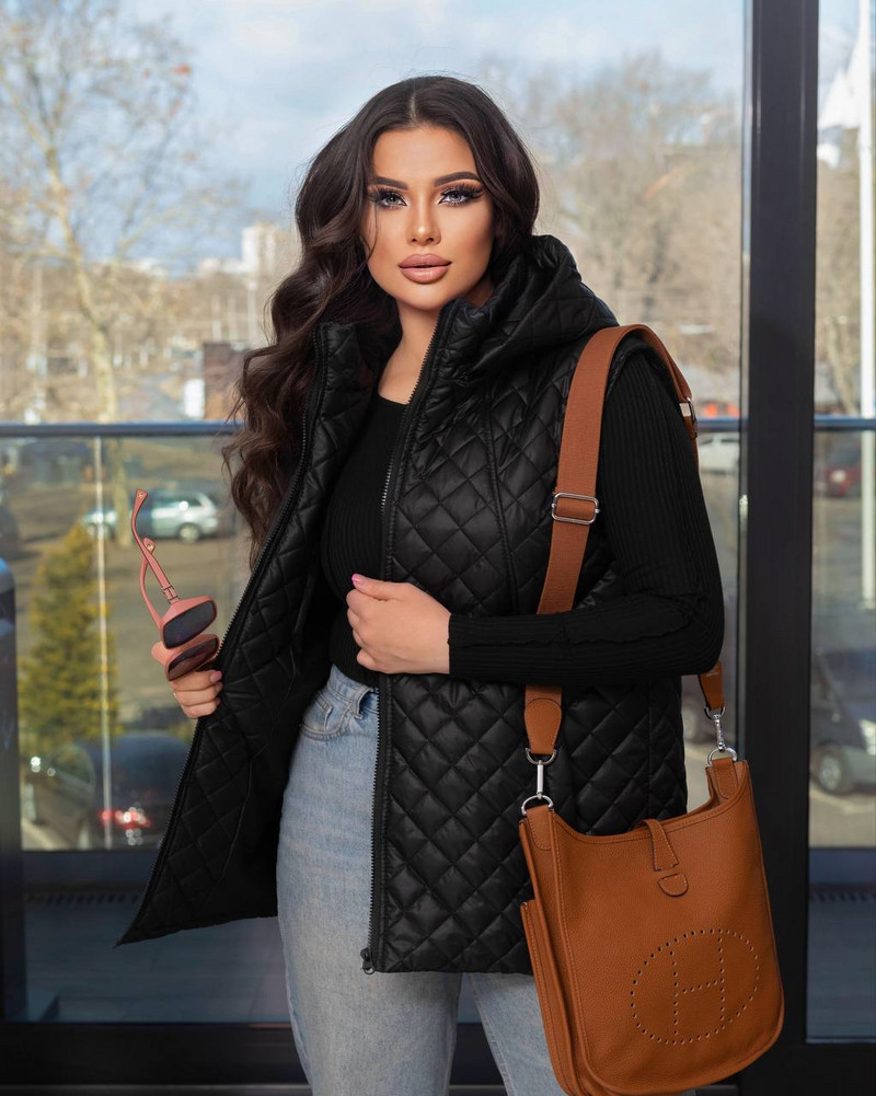 Елек с качулка