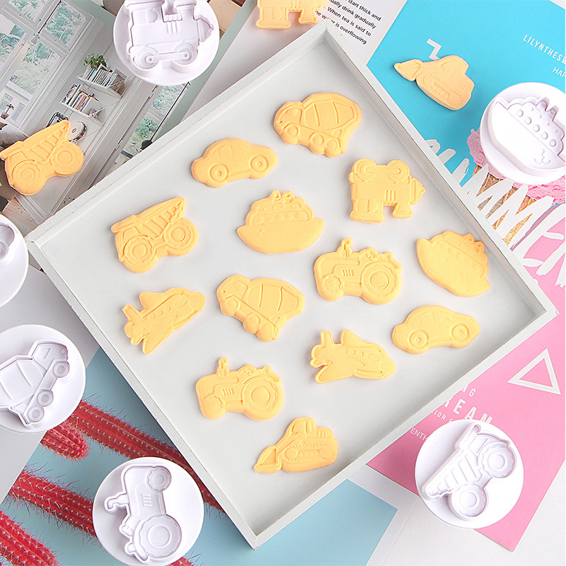 4 buc/set 3D matriță de biscuiți, avion, mașină, vehicule de inginerie, tăietoare de prăjituri, fondant, patiserie, ciocolată, ciocolată, unelte de coacere pentru prăjituri