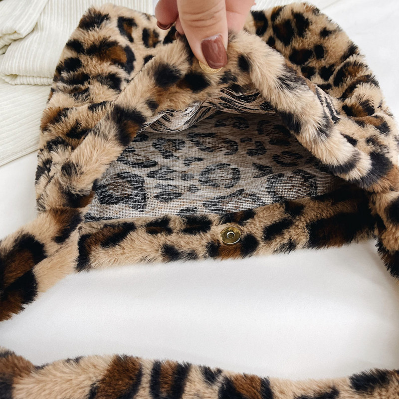 Poșete de mână pufoase pentru femei, fete, portabile de pluș, mini clutchs cu umăr de iarnă 2022, genți de călătorie de stradă cu imprimeu retro cu animale