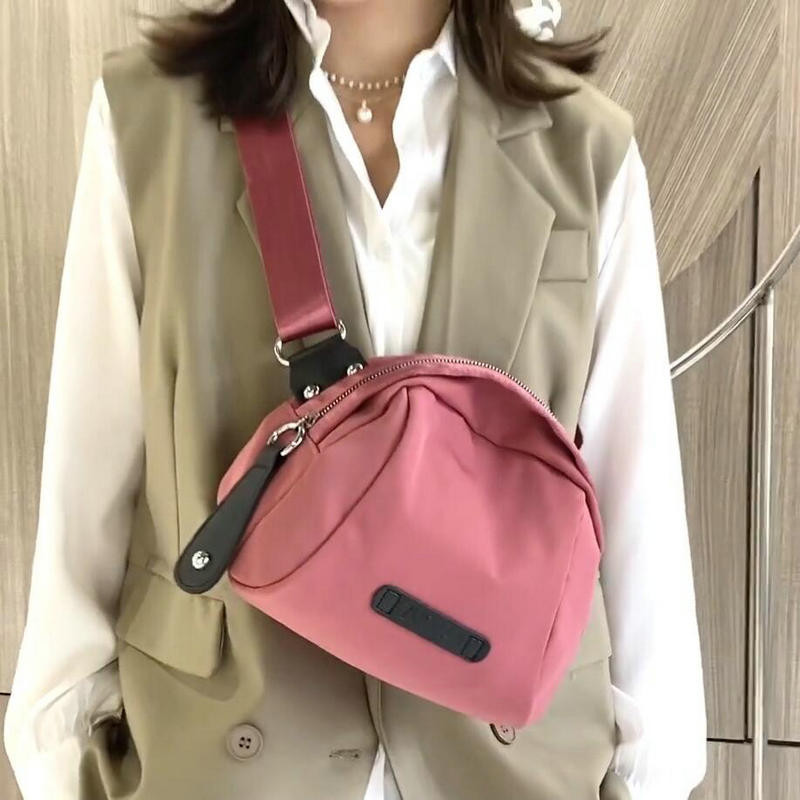 Moodsad ühevärvilised Nyon Crossbody kotid naistele Fany Pack õlakott 2022 Uus trend Lihtne vöökott Naiste käekotid rahakotid