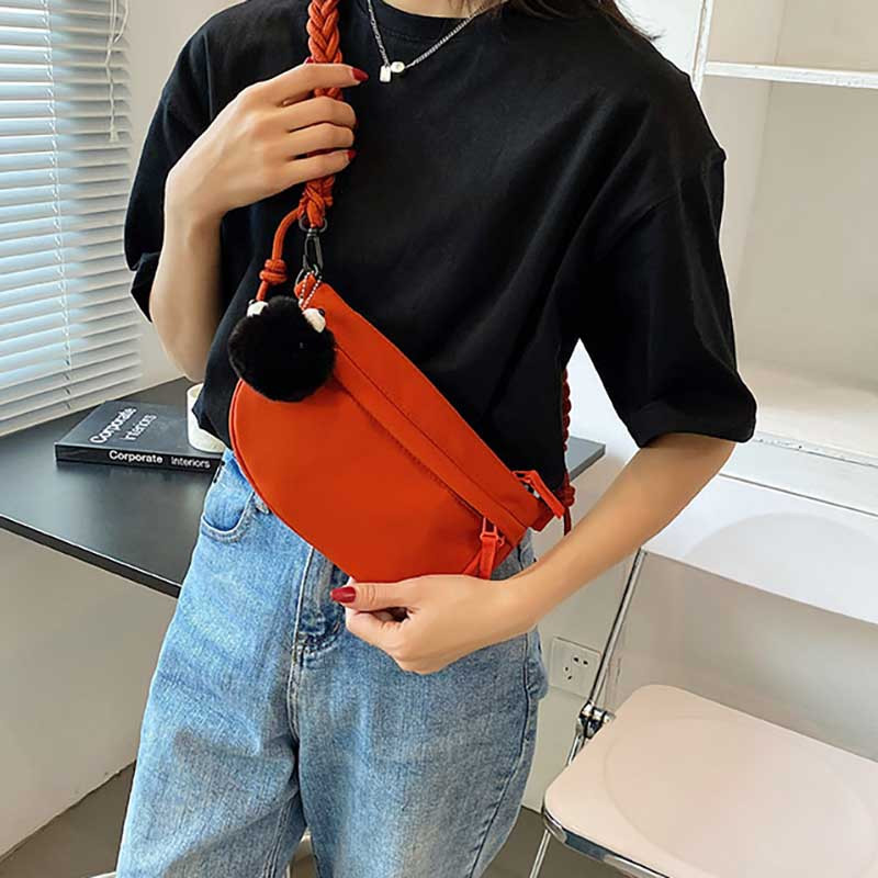 Õlakotid naistele vabaaja soliidne mood Lihtne armas ripats Naiste disainiga käekott Kevadel uus naiste Crossbody kott