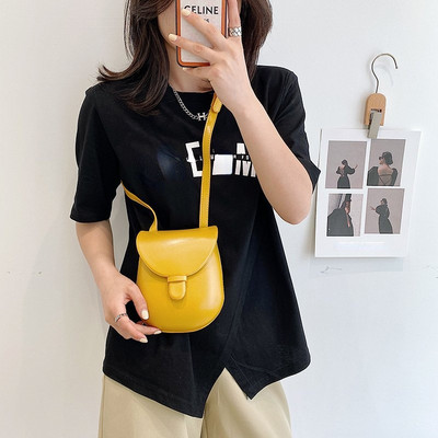 Új női válltáska Hot Sale Pu Kis Retro Egyszerű Patkócsomag Szíj Design Fő női futártáskák