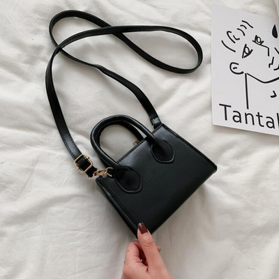Kuum müük Crossbody kott Naiste õlakott 2022 Väikesed käekotid ja rahakotid Disainer Crossbody kotid naistele, klapiga minikott