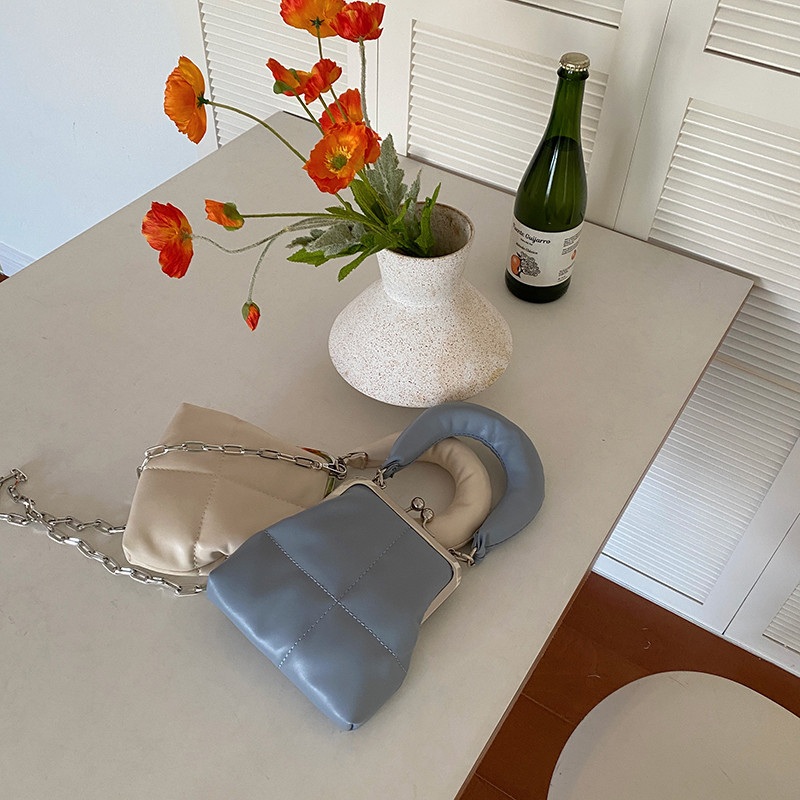 Poșetă clutch pentru femei noi, genți de mână, design de modă, genți de umăr cu clemă cu lanț pentru femei, genți de umăr mici, elegante, din piele PU