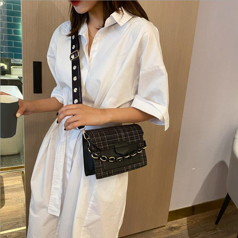 Széles pántos válltáskák nőknek 2020-as dizájner női kézitáskák és pénztárcák Divatláncos táskák keresztben