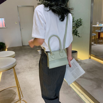 UUED Mini Pu nahast Crossbody kotid naistele Väike kandiline kott Õlakott Naiste rahakotid ja käekotid Bolsa Feminina