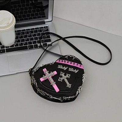 Τσάντα Lolita Heart Messenger Gothic Lolita Rivet Crossbody Τσάντα Μεταλλική διακόσμηση PU Δερμάτινο ρετρό στυλ Χαριτωμένο για καθημερινά ταξίδια