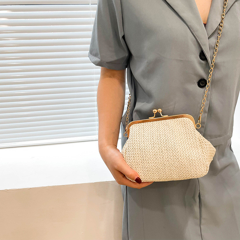 Φθινοπωρινές νέες ψάθινες τσάντες χειρός Mini Shell Clip Shoulder Bag Ethnic Wind Single Shoulder Crossbody Chain Chain bag για γυναίκα
