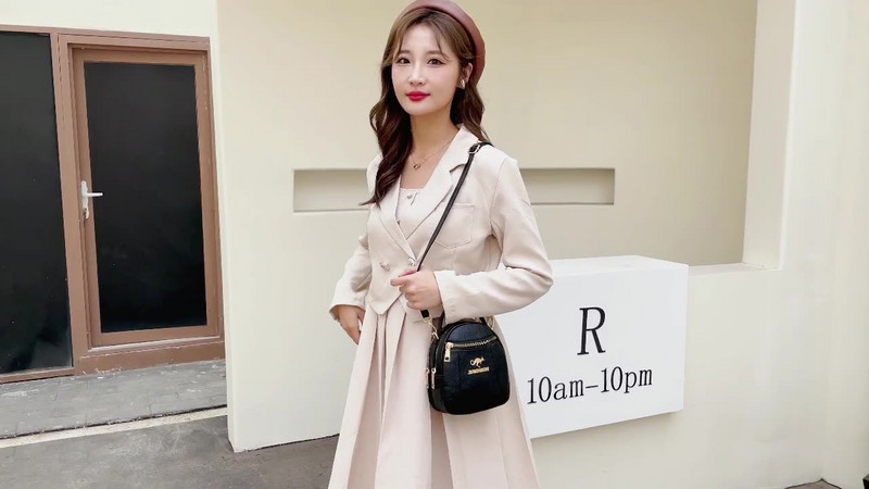 Naiste väike kott Crossbody Mini Õlakott Käekott PU Mobiiltelefon Change Armas rahakott Luksuslik disainer Multi Space Bag