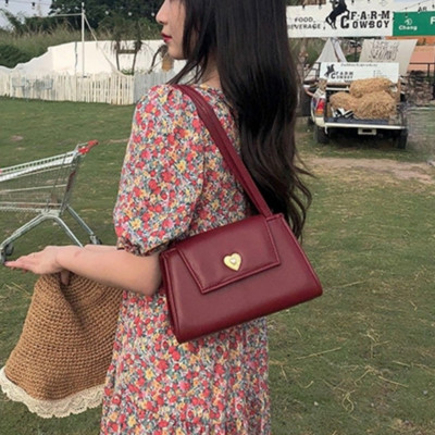 Vintage PU-nahast naiste kaenlaaluste kott Moekujundusega naiste õlakott Lihtsa disainiga kaasaskantavad naiste käekotid