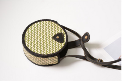 2022 INS Δημοφιλείς γυναικείες χειροποίητες στρογγυλή τσάντα ώμου παραλίας Bali Circle ψάθινες τσάντες καλοκαιρινές υφαντές τσάντες από ρατάν Γυναικεία τσάντα αγγελιοφόρου