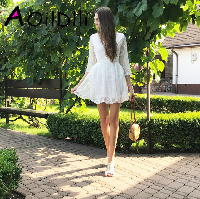 2022 INS Δημοφιλείς γυναικείες χειροποίητες στρογγυλή τσάντα ώμου παραλίας Bali Circle ψάθινες τσάντες καλοκαιρινές υφαντές τσάντες από ρατάν Γυναικεία τσάντα αγγελιοφόρου